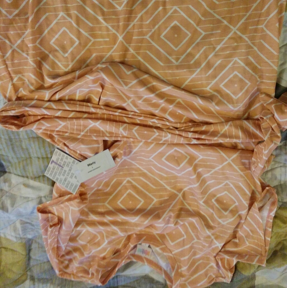 Lularoe Marley dress pockets short sleeve large